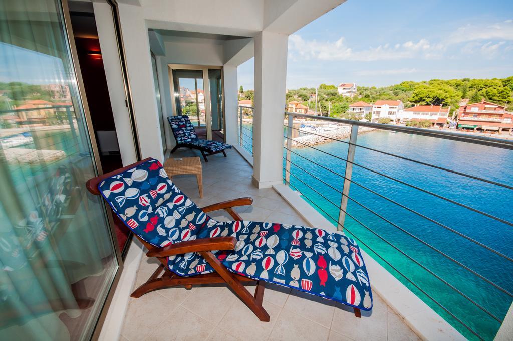 Hotel Maxim Božava Habitación foto