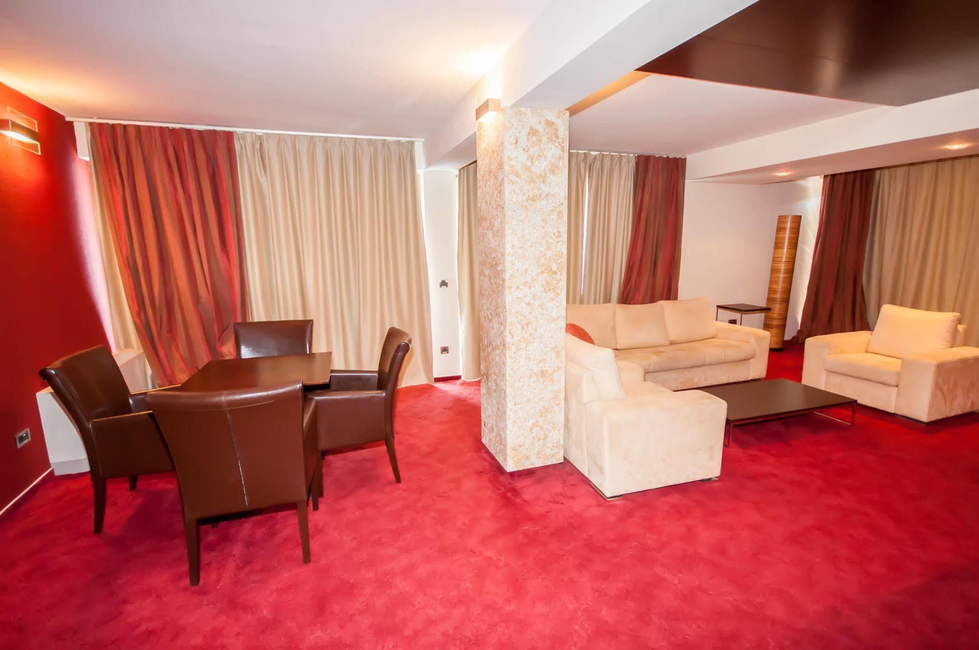 Hotel Maxim Božava Exterior foto